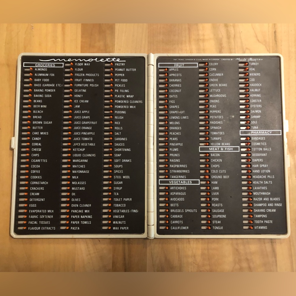 Memorette Vintage grocery shopping list - slide tabs, foldable, and magnets